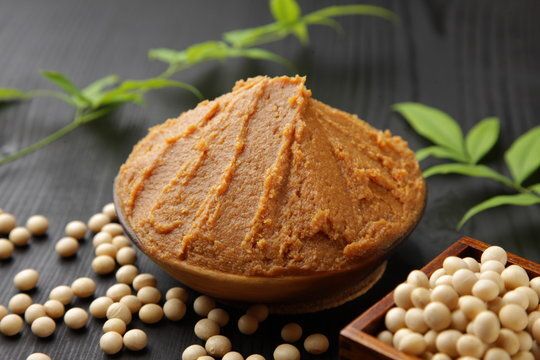豆味噌をベースとした、松阪市 (三重) 発祥の万能調味料の販促物制作