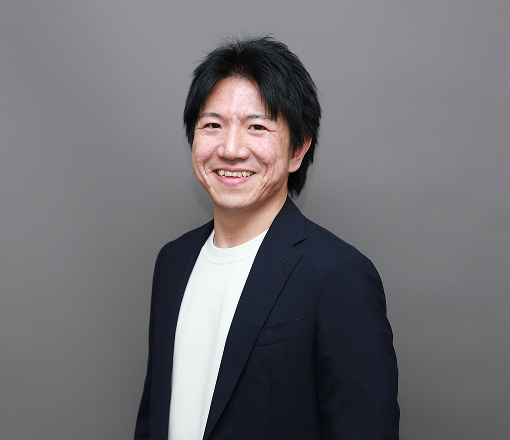 岡口 秀寿