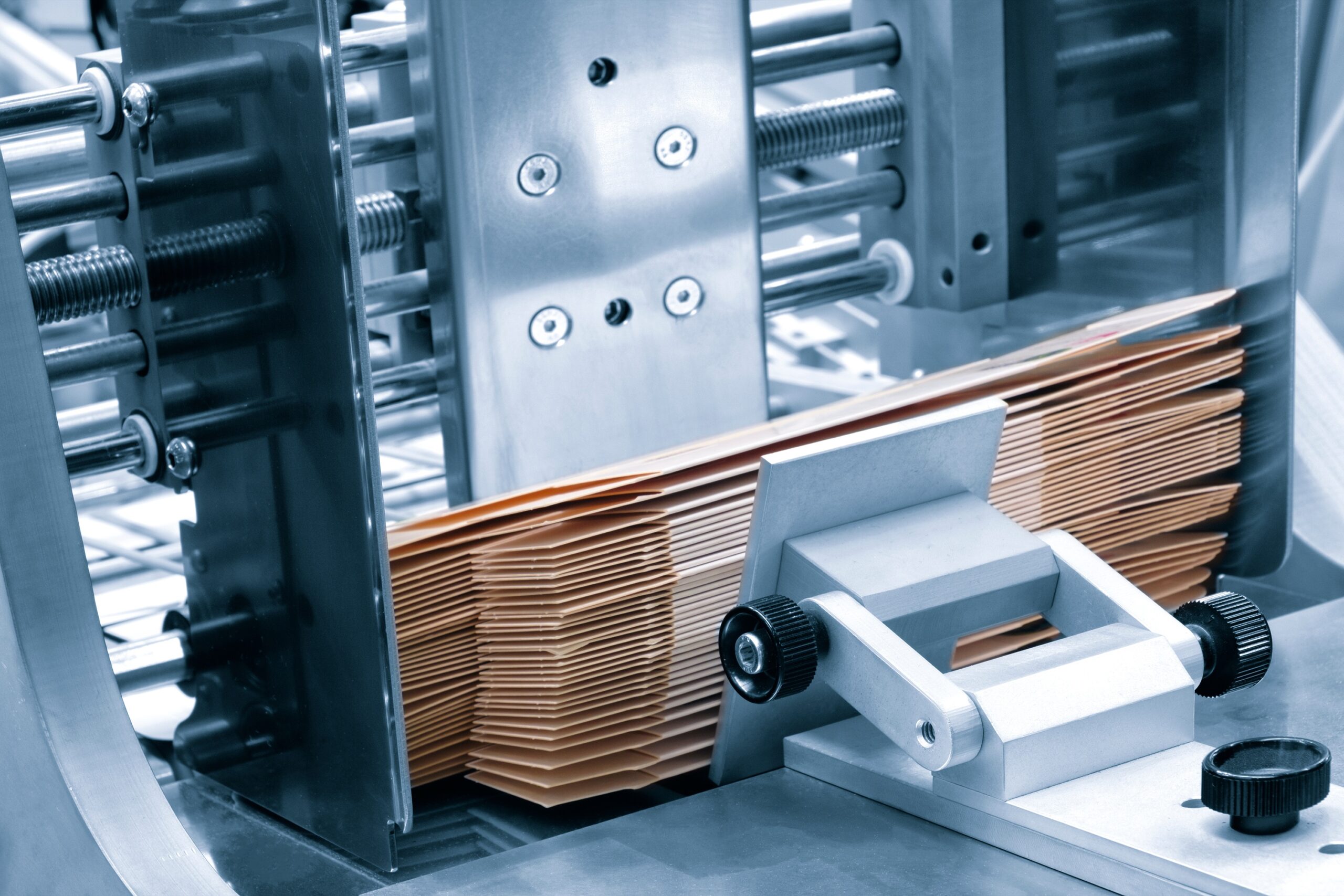 大手加工機械メーカーにおける、サービス事業の販価改善 / 有償化検討